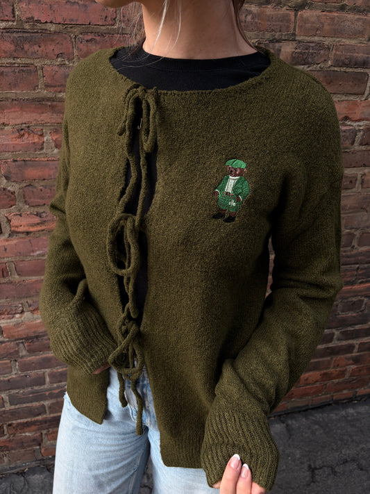 Knitted Irish Dunphy Bear Sweatshirt