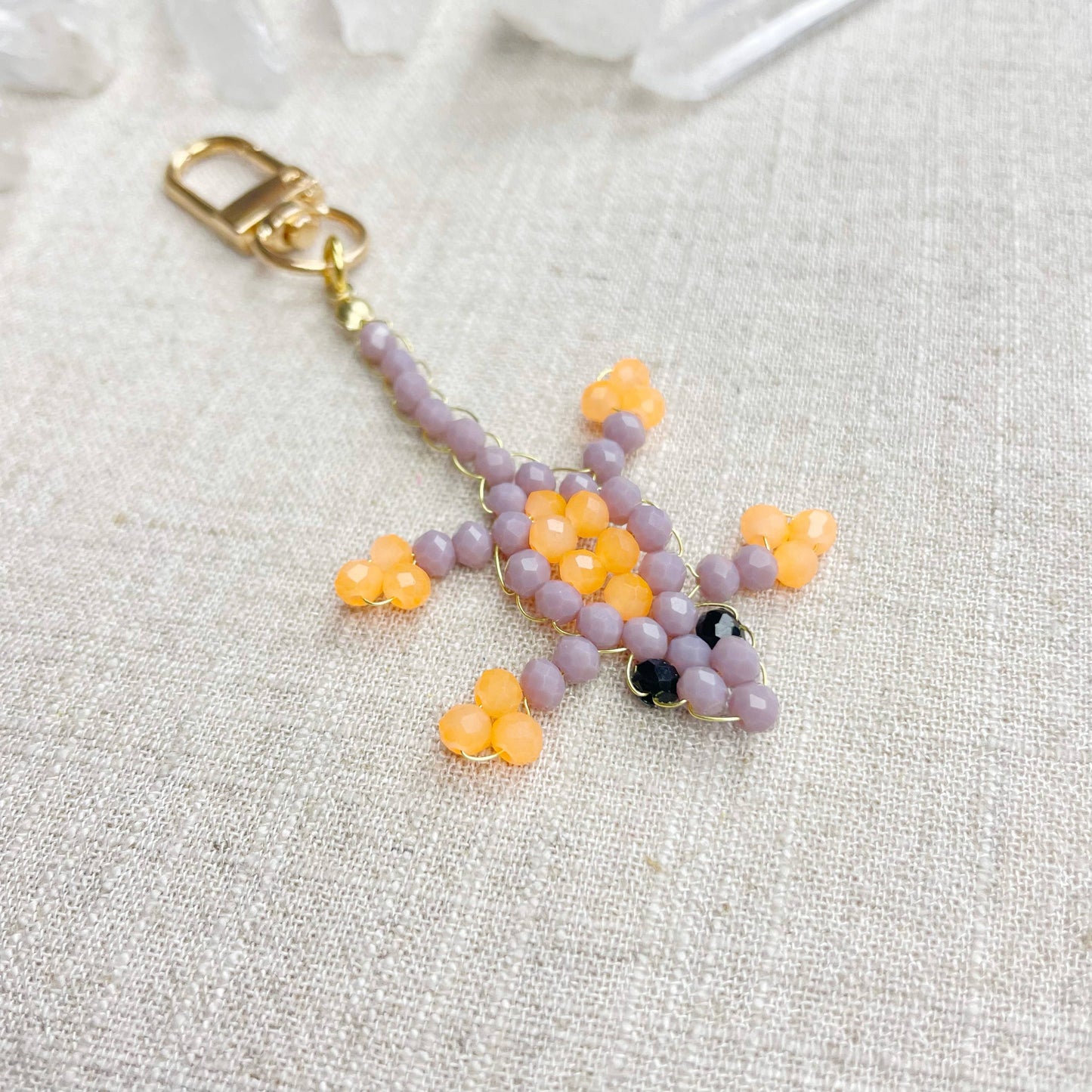 Lizzie// Lavender Glass Beaded Lizard Charm Keychain